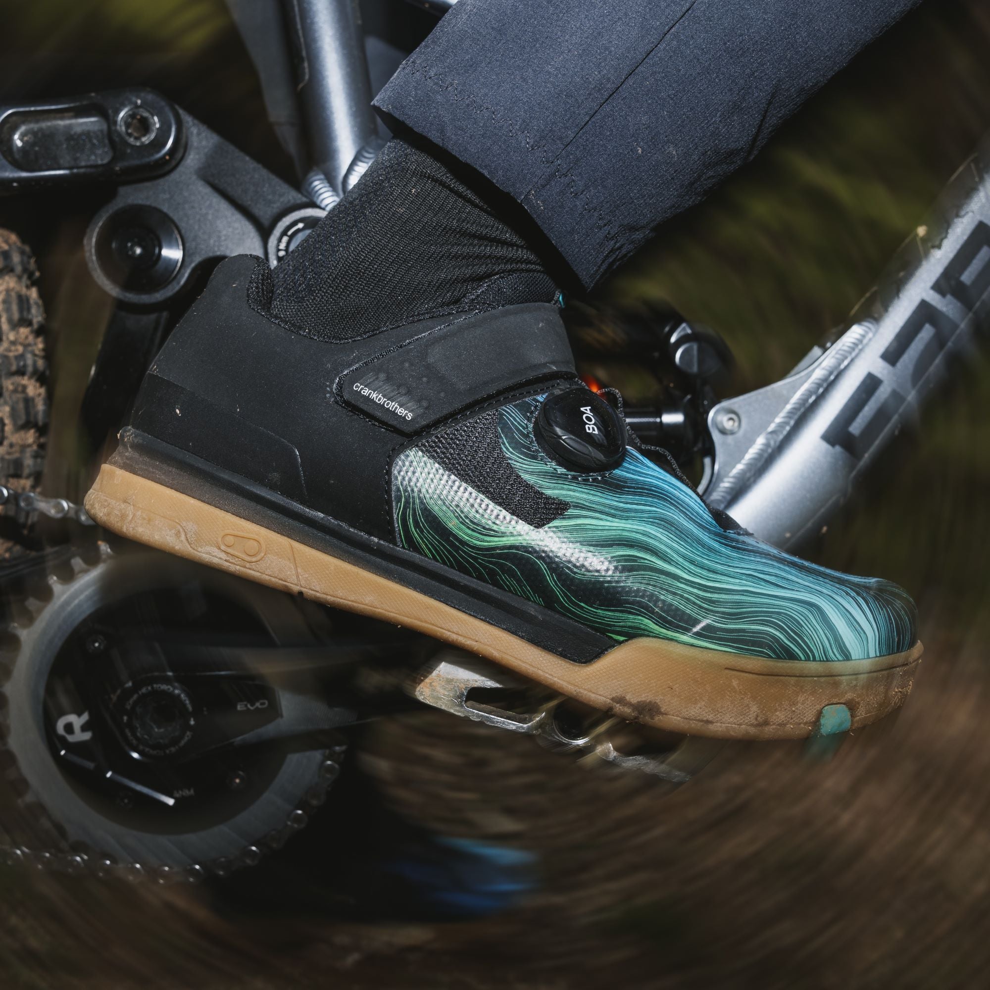 crankbrothers-mallet-boa-klickschuhe-black-blue-swirl-mtb image 8