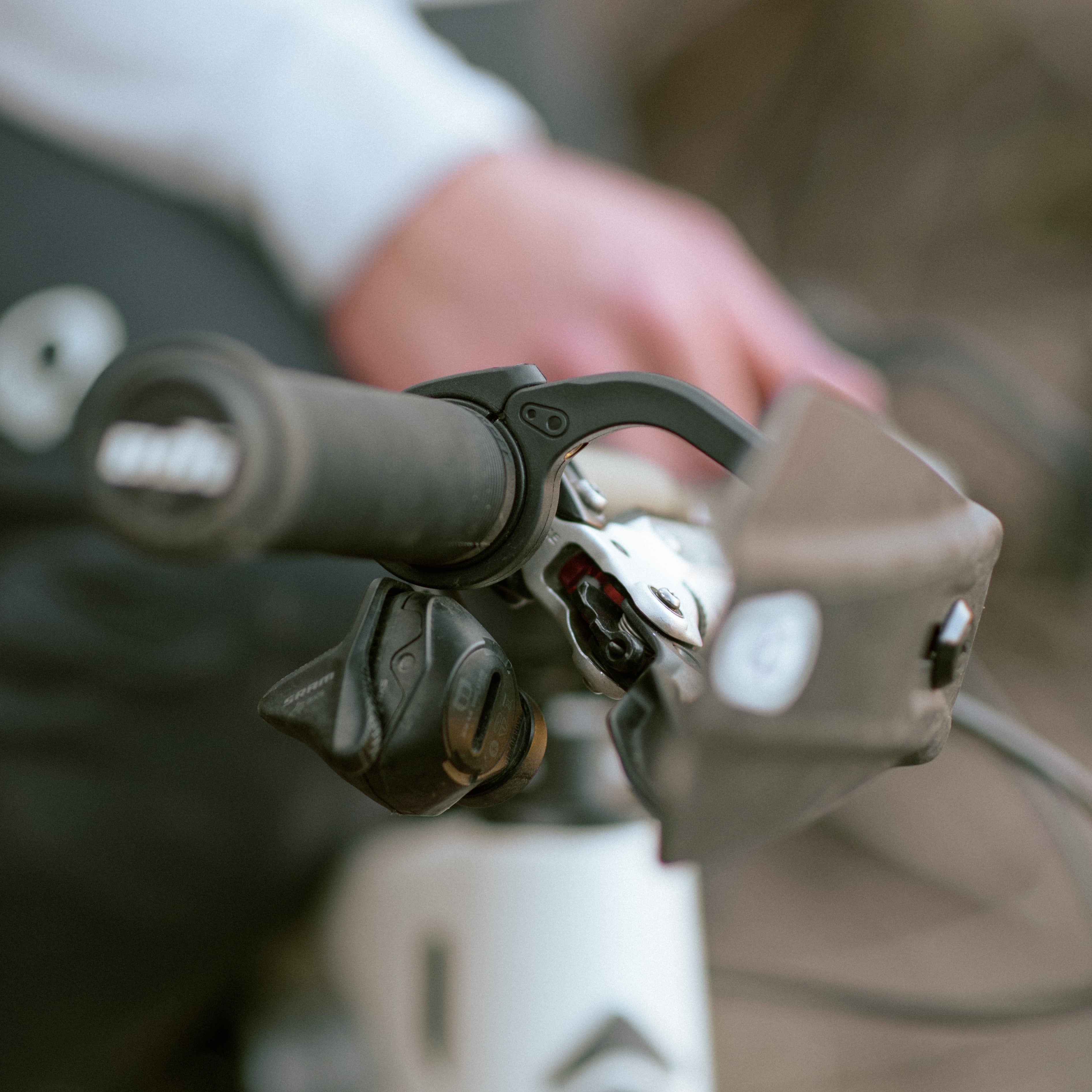 crankbrothers-guardian-handschutz-set-integriert-trail image 6