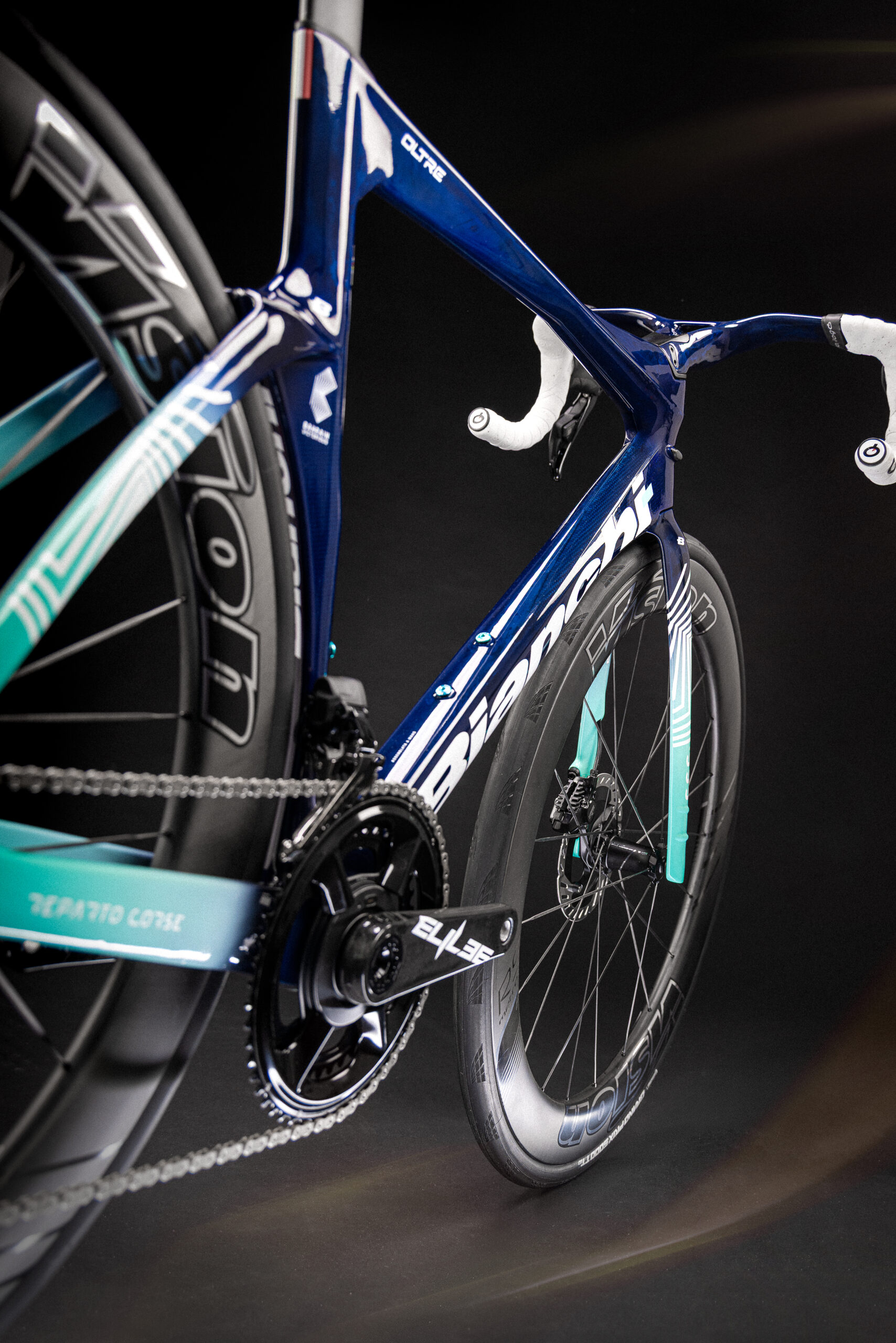 bianchi-oltre-rc-team-replica-2026-rennrad-rahmenset-carbon image 8