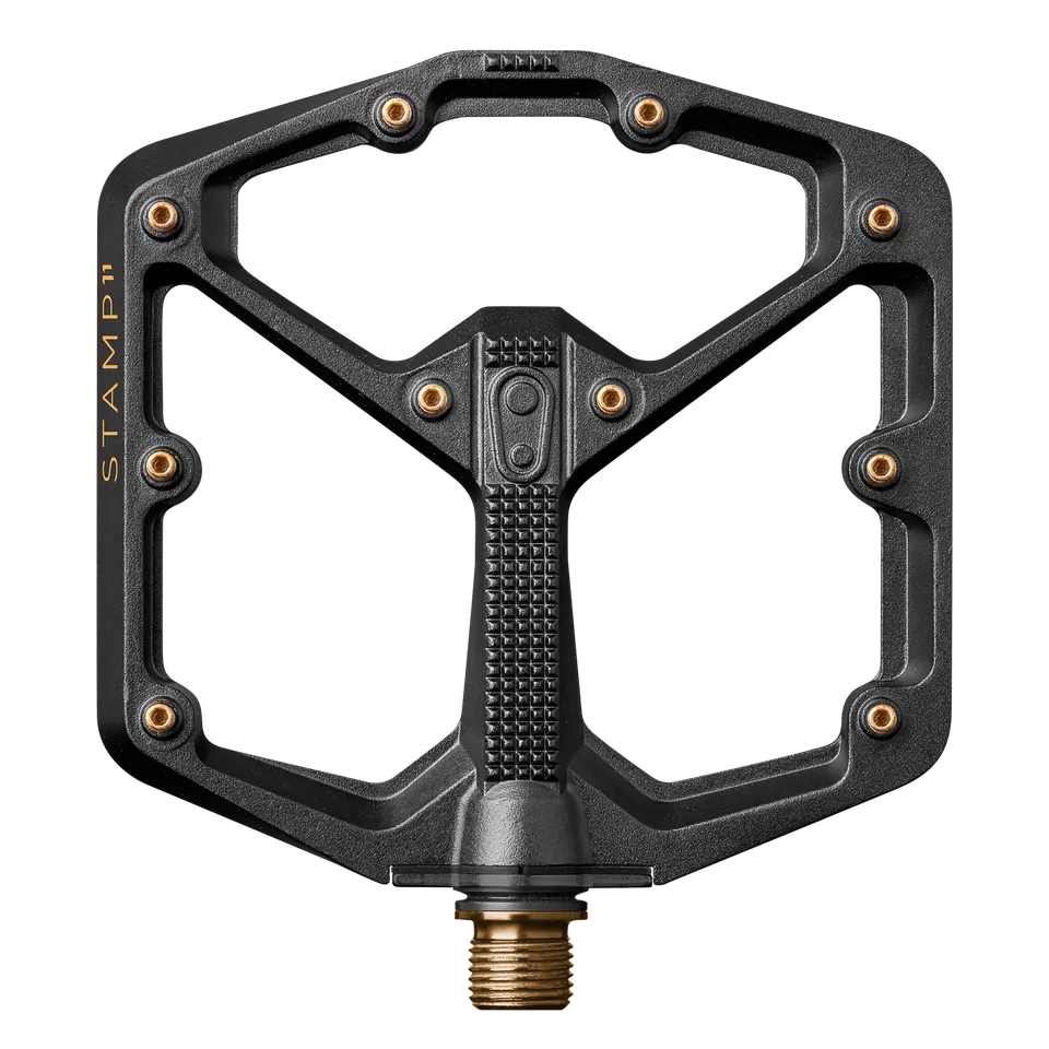 crankbrothers-stamp-11-large-flat-pedale-titan-schwarz-gold image 1