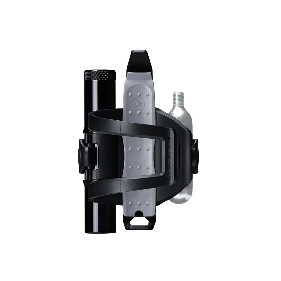 crankbrothers-bc18-flaschenhalter-minitool-co2-set image 1