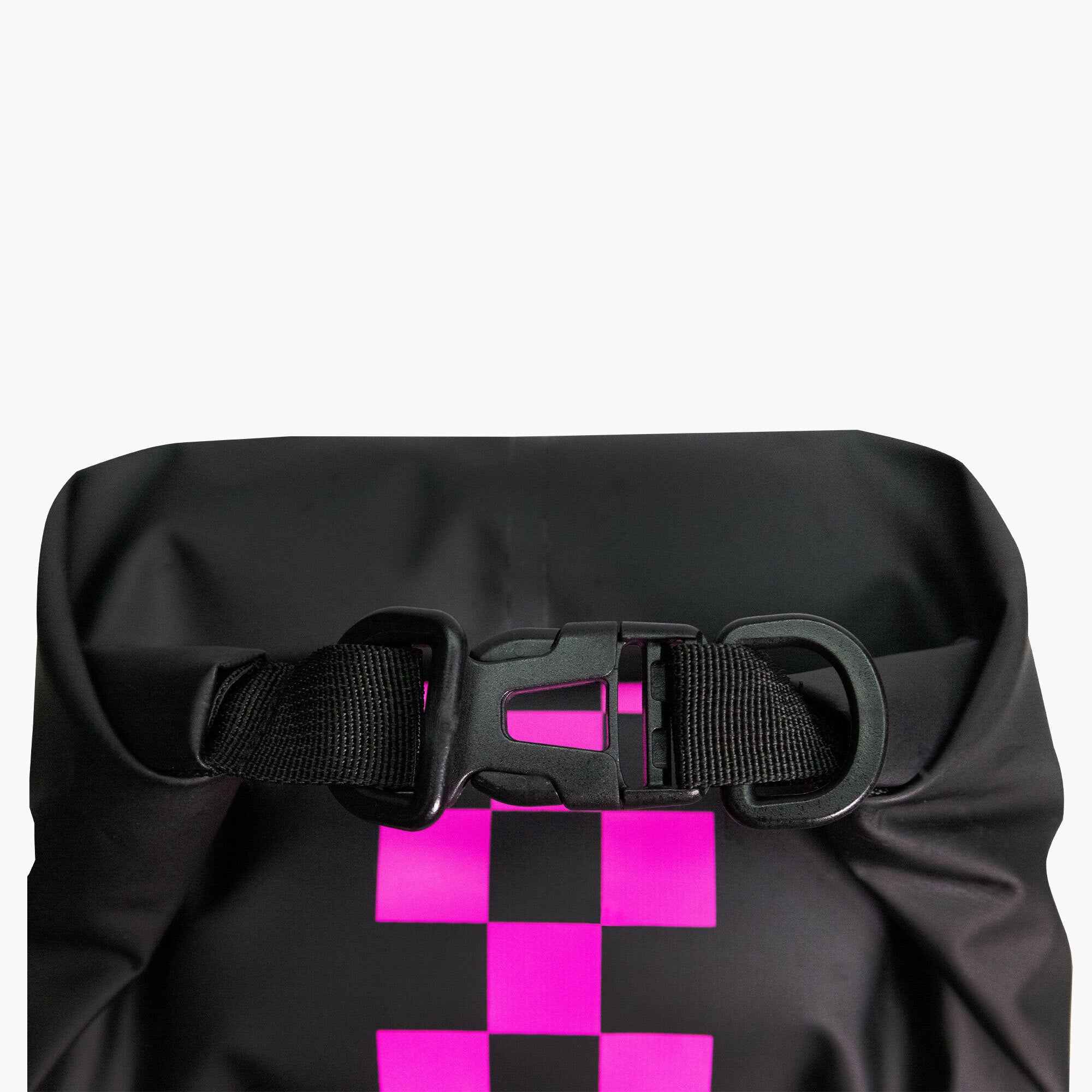 muc-off-dry-bag-checkerboard-30l-packsack-wasserdicht image 2