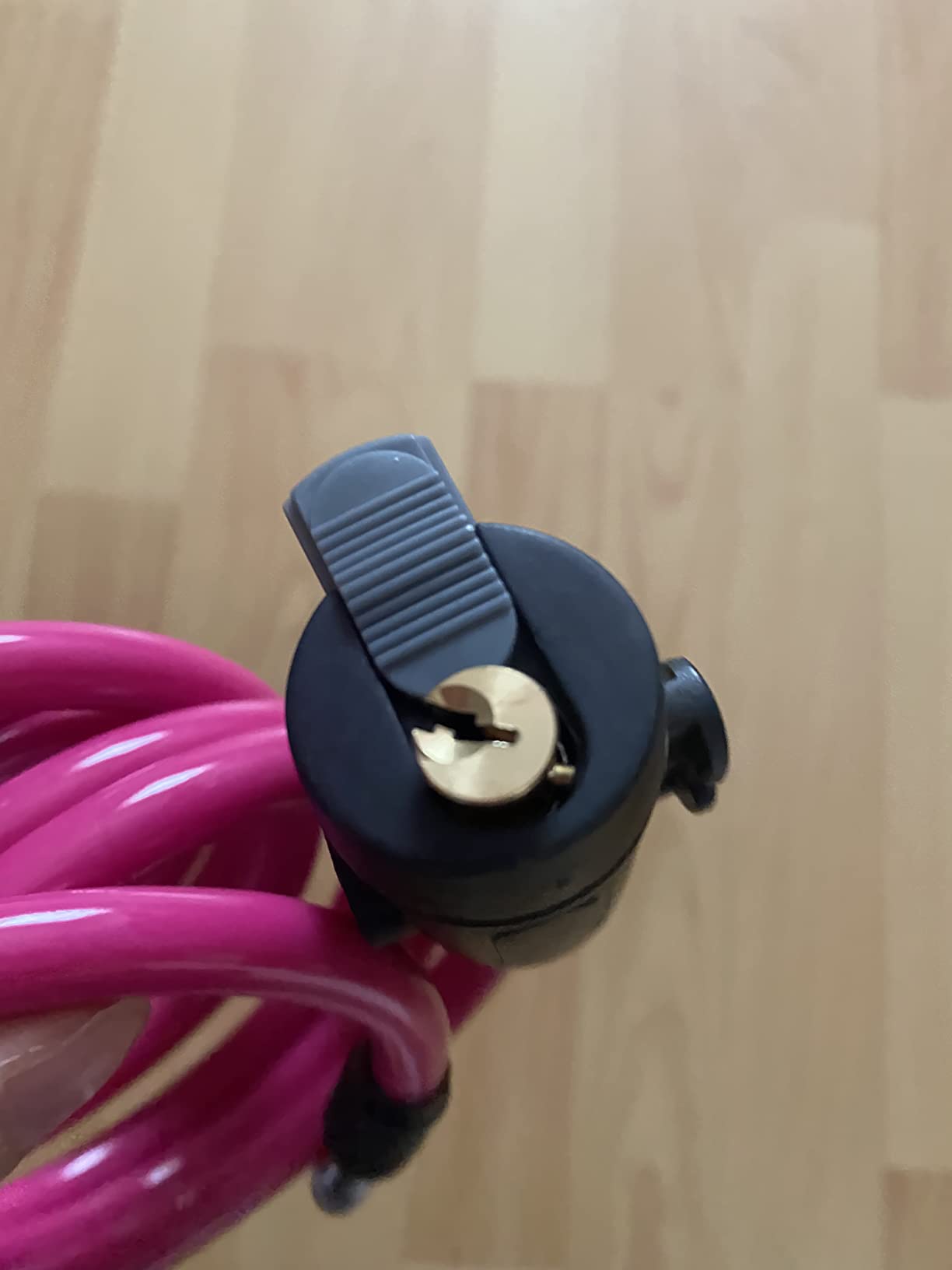 Halter wackelt