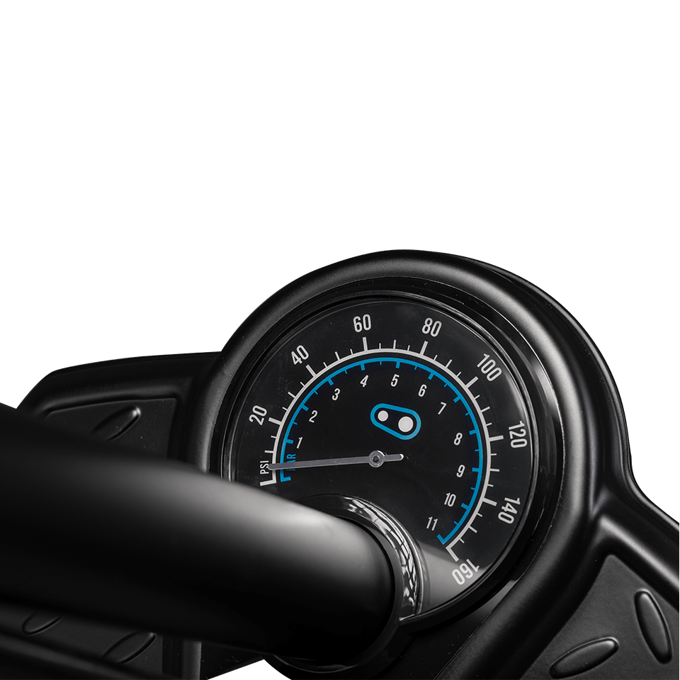 crankbrothers-sapphire-standpumpe-schwarz-analog-manometer image 2